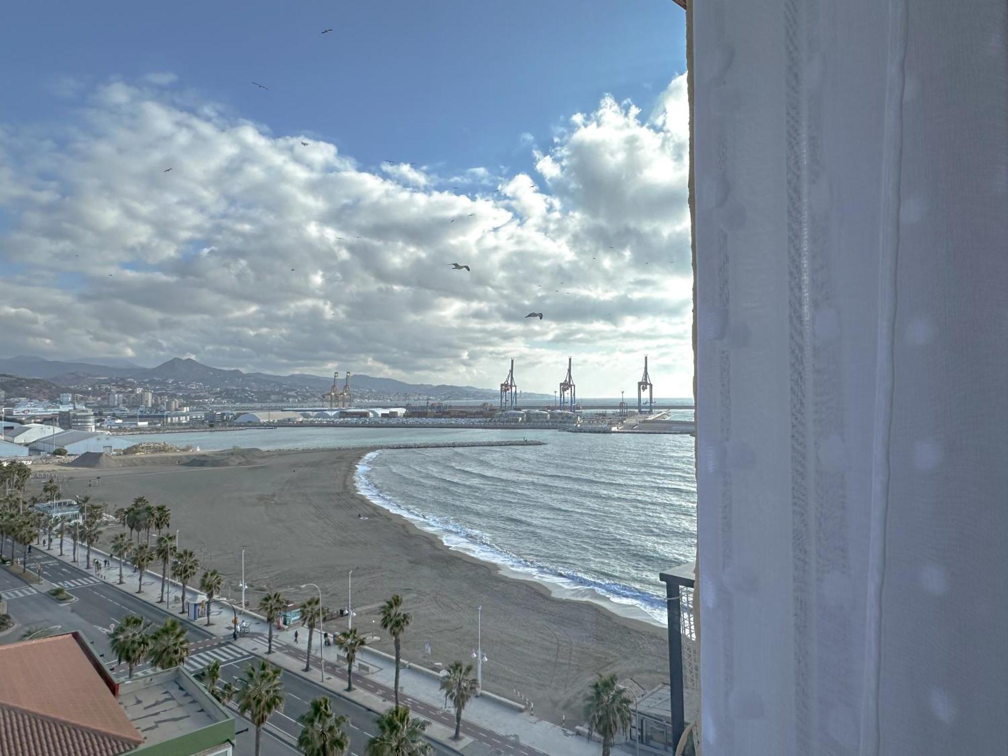 Apartamento Mirador Del Mediterraneo Málaga Dış mekan fotoğraf